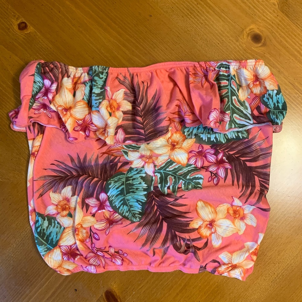 Hawaiian crop top
